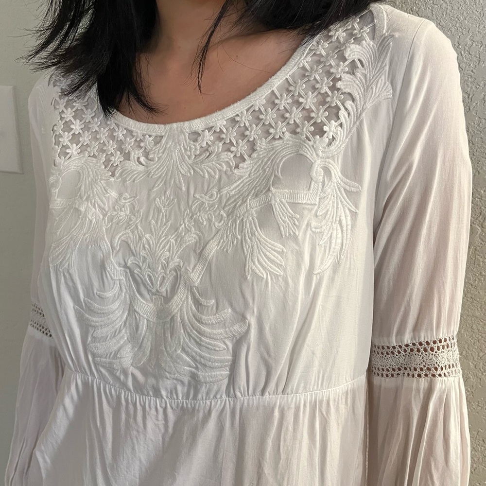 Elegant White Embroidered Mini Dress